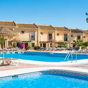 Ramada & By Wyndham Costa Del Sol Hotel apartamentowy